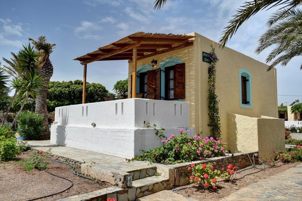 Grandes Apartments Sea Front Palaikastro Exterior foto